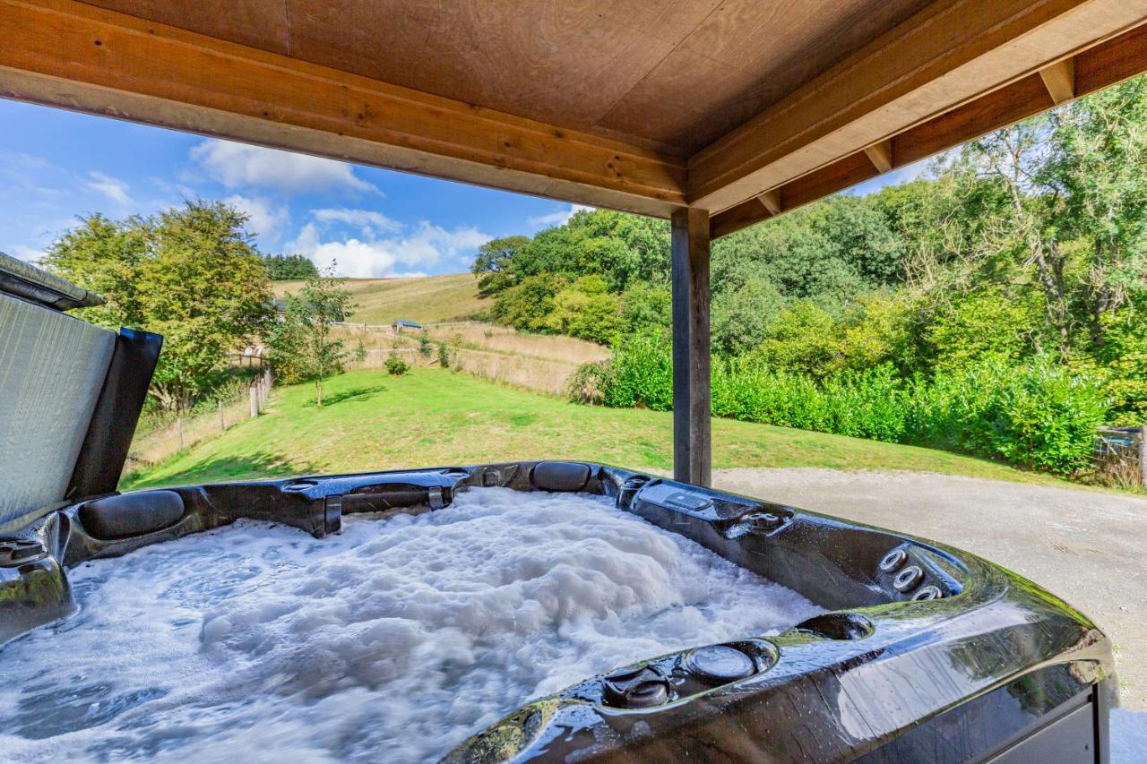 Ploony Hill Lodge Bleddfa Dış mekan fotoğraf