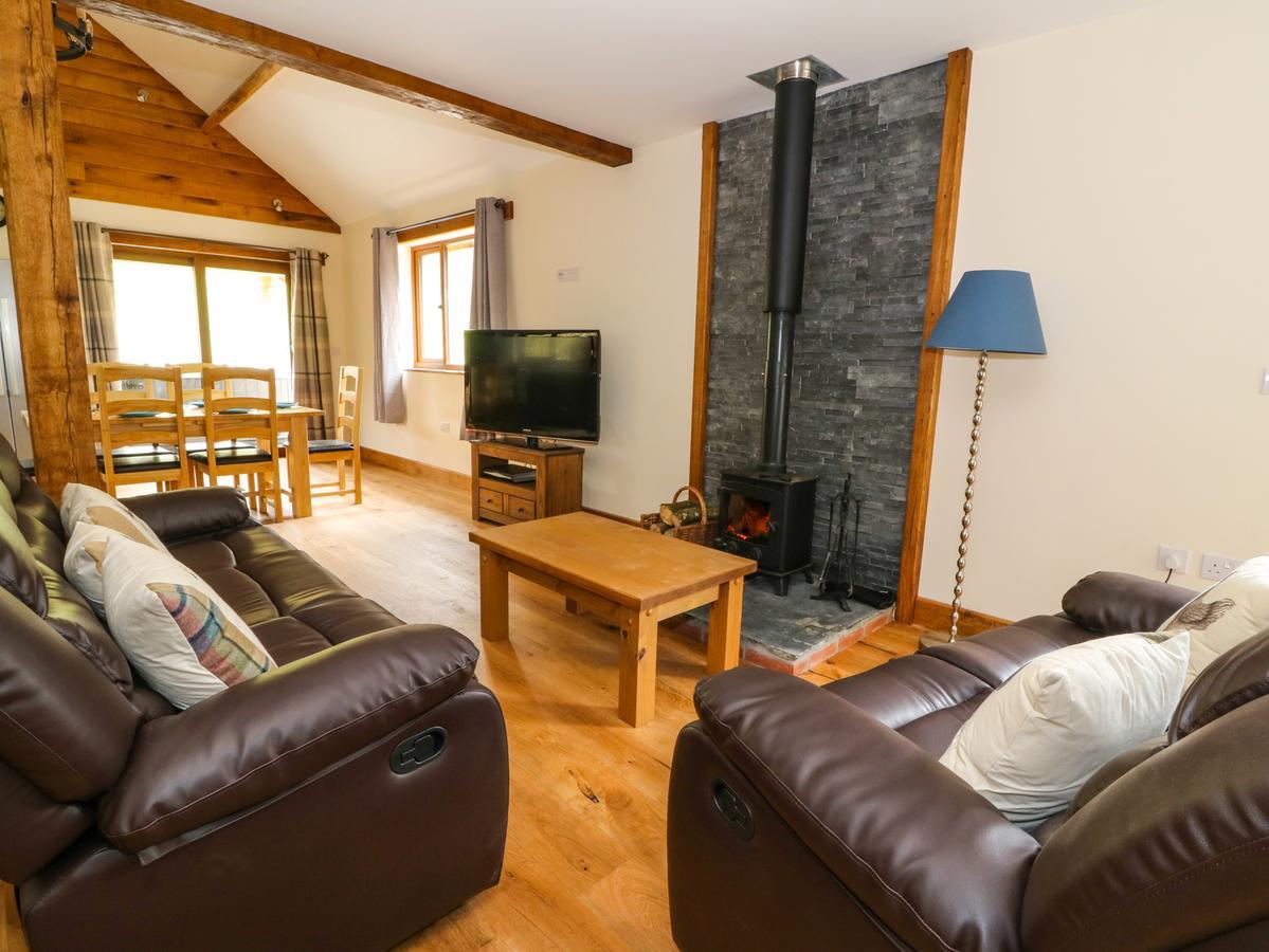 Ploony Hill Lodge Bleddfa Dış mekan fotoğraf
