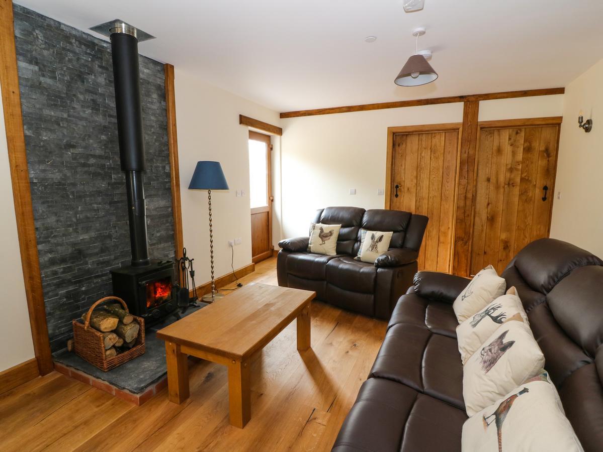 Ploony Hill Lodge Bleddfa Dış mekan fotoğraf